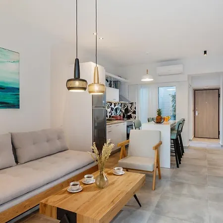 Apartment And Agios Andonios (Rethymno)